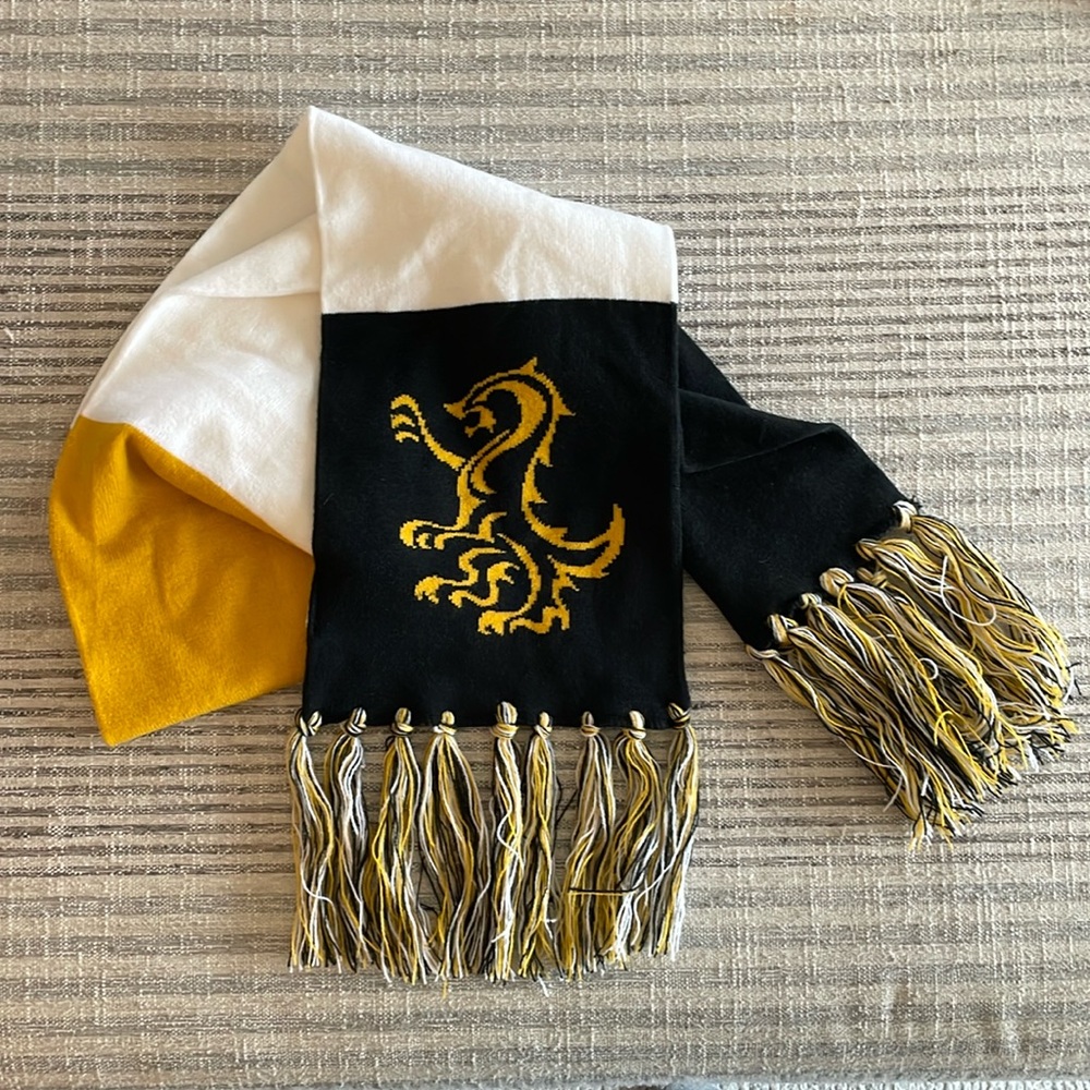 Hufflepuff scarf